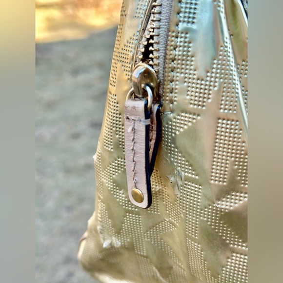 Michael Kors Metallic Gold Signature Sutton Bowler style satchel handbag - Picture 8 of 13